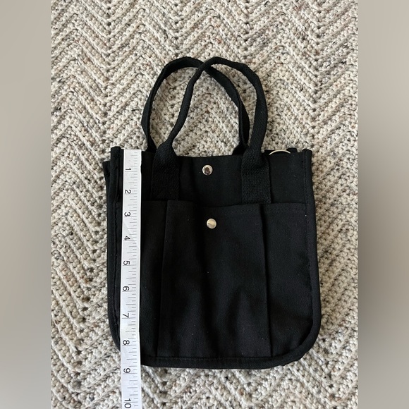 NWOT Small Canvas Square Bag - Picture 8 of 10